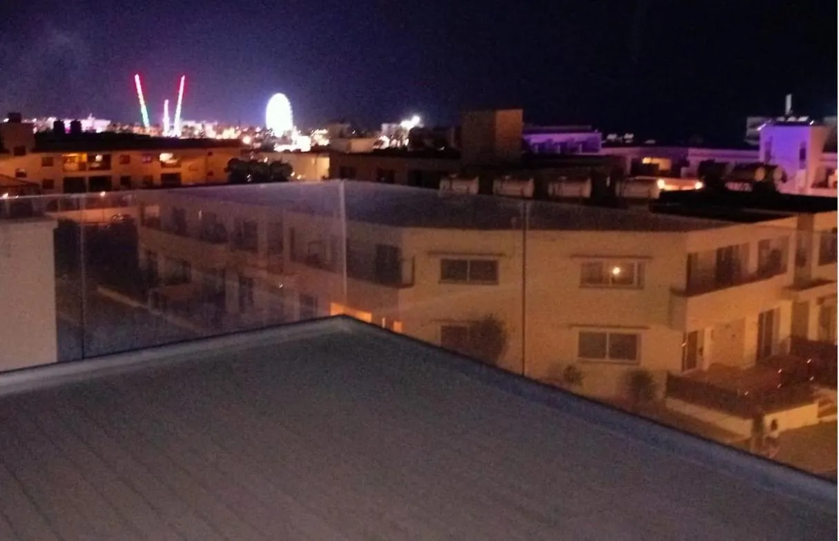 Freminore Sky Aprtments 圣纳帕 0*,  塞浦路斯
